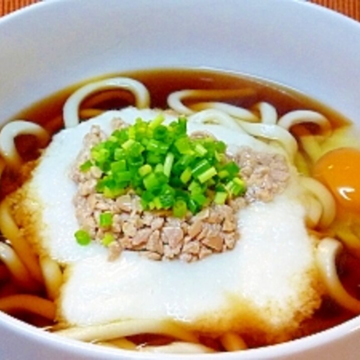 温かい 月見山かけ納豆うどん レシピ 作り方 By ぽんぽんぷー 楽天レシピ
